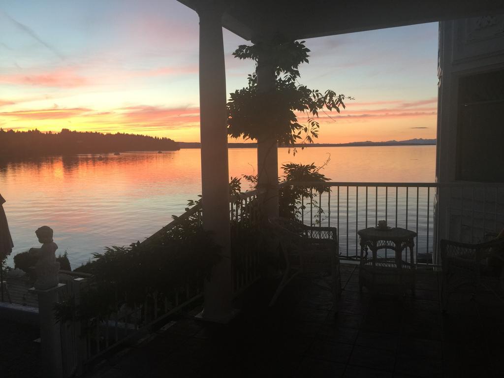 Vancouver Island Castle Cove Inn Chemainus Exteriör bild